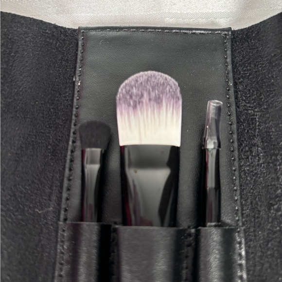 YSL MINI TRAVEL BRUSH SET - Picture 4 of 4